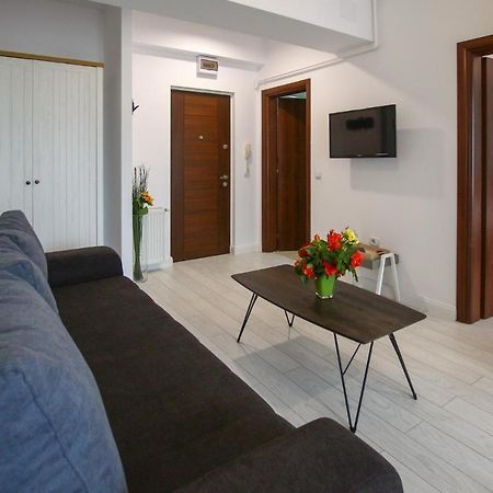 Fratelli Apartments Summerland Мамая Экстерьер фото