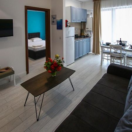 Fratelli Apartments Summerland Мамая Экстерьер фото